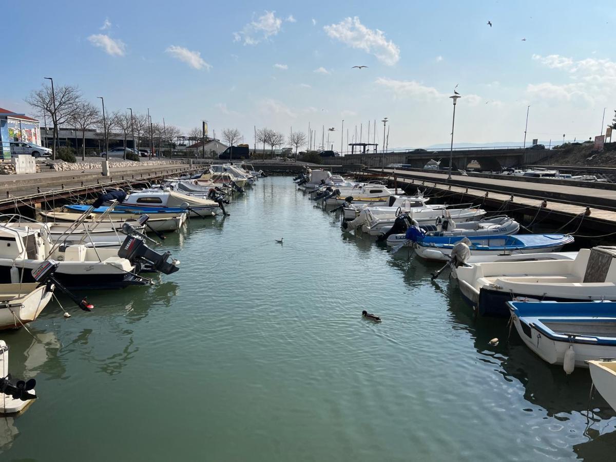 Studio Apartment Marina Mel Novi Vinodolski Dış mekan fotoğraf