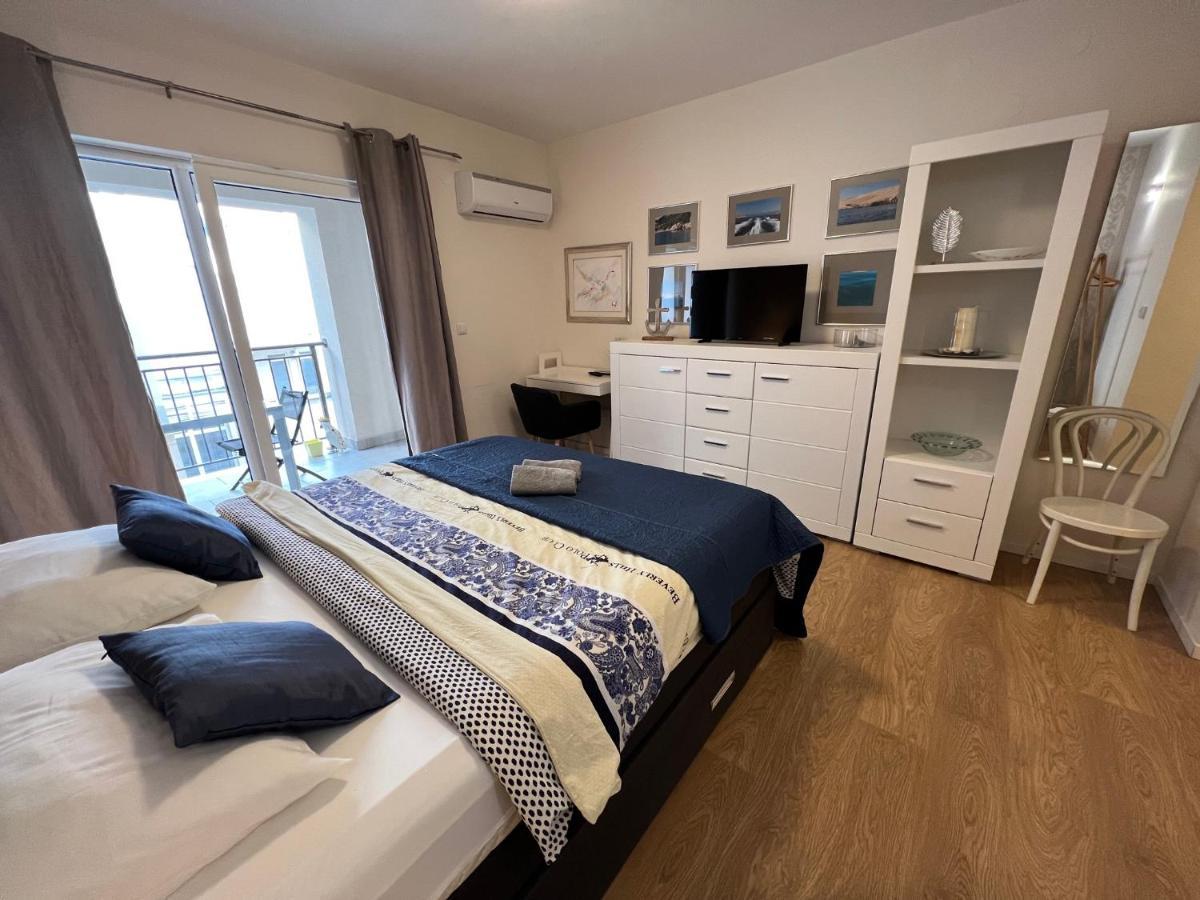 Studio Apartment Marina Mel Novi Vinodolski Dış mekan fotoğraf