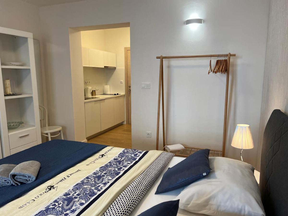 Studio Apartment Marina Mel Novi Vinodolski Dış mekan fotoğraf