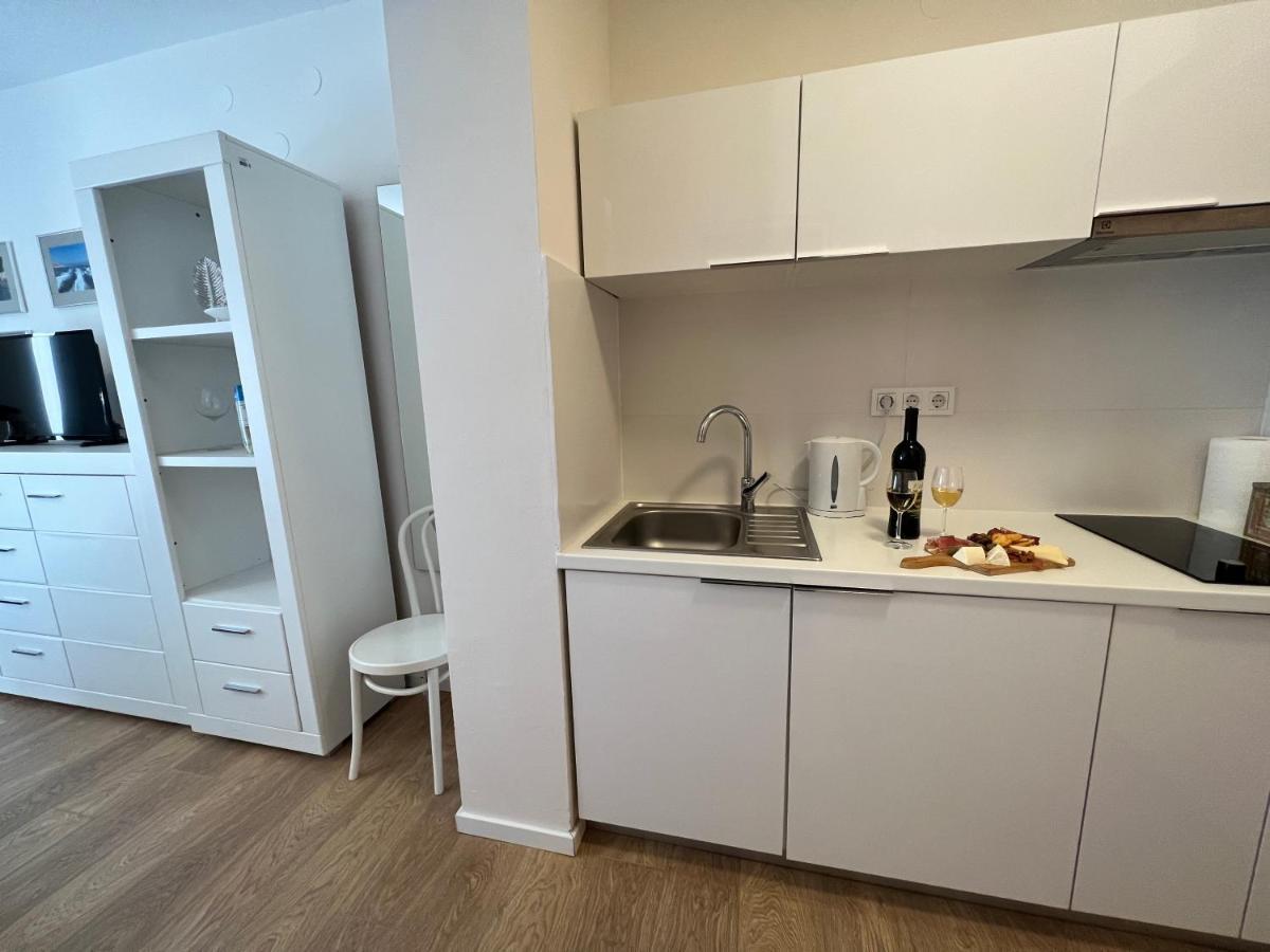 Studio Apartment Marina Mel Novi Vinodolski Dış mekan fotoğraf
