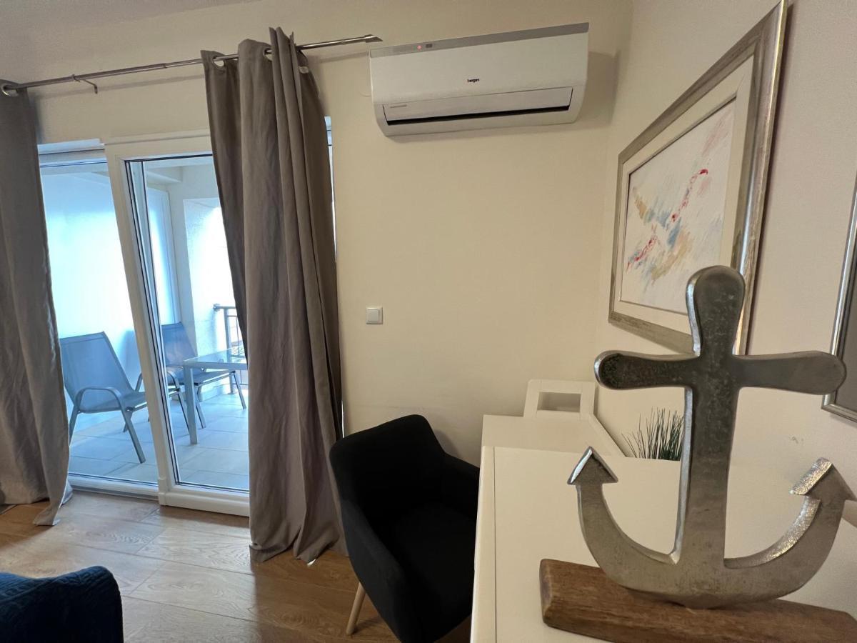 Studio Apartment Marina Mel Novi Vinodolski Dış mekan fotoğraf