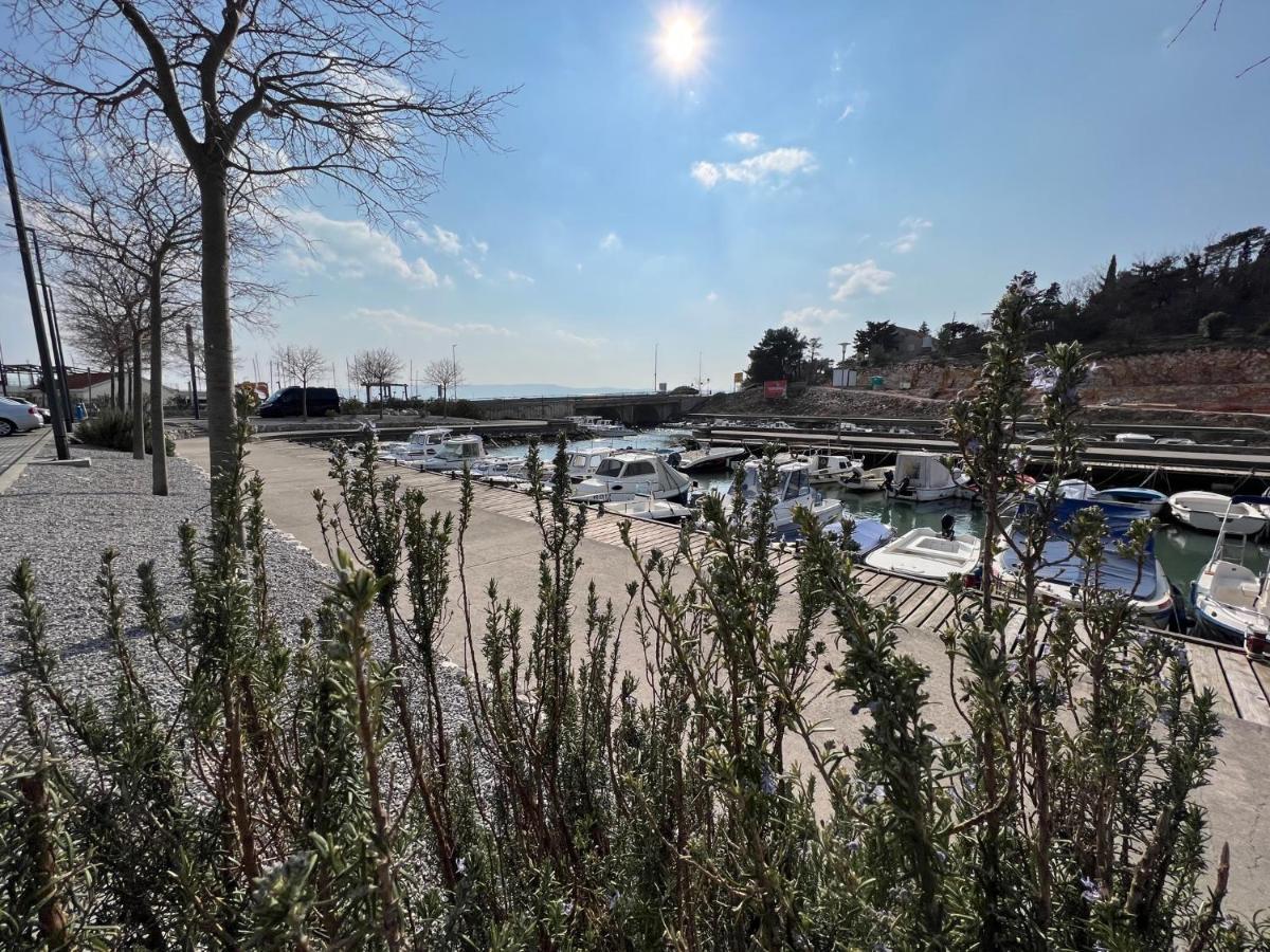 Studio Apartment Marina Mel Novi Vinodolski Dış mekan fotoğraf