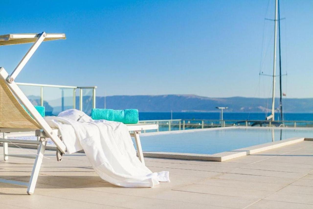 Studio Apartment Marina Mel Novi Vinodolski Dış mekan fotoğraf